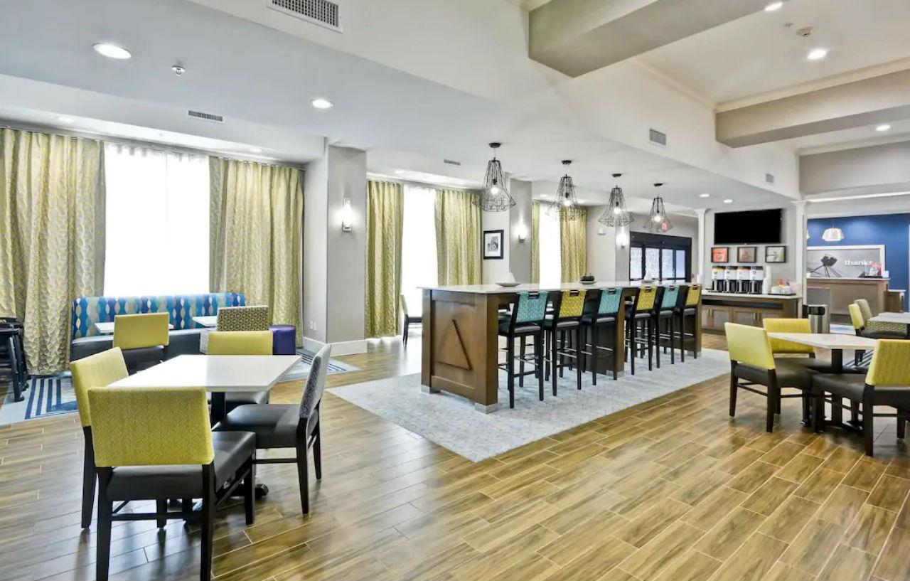 Hampton Inn Kyle Esterno foto