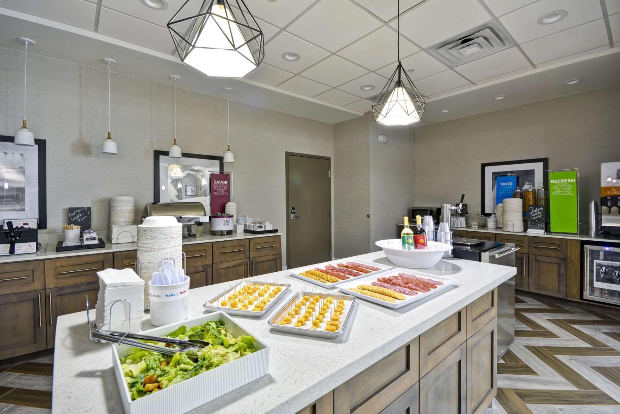 Hampton Inn Kyle Esterno foto